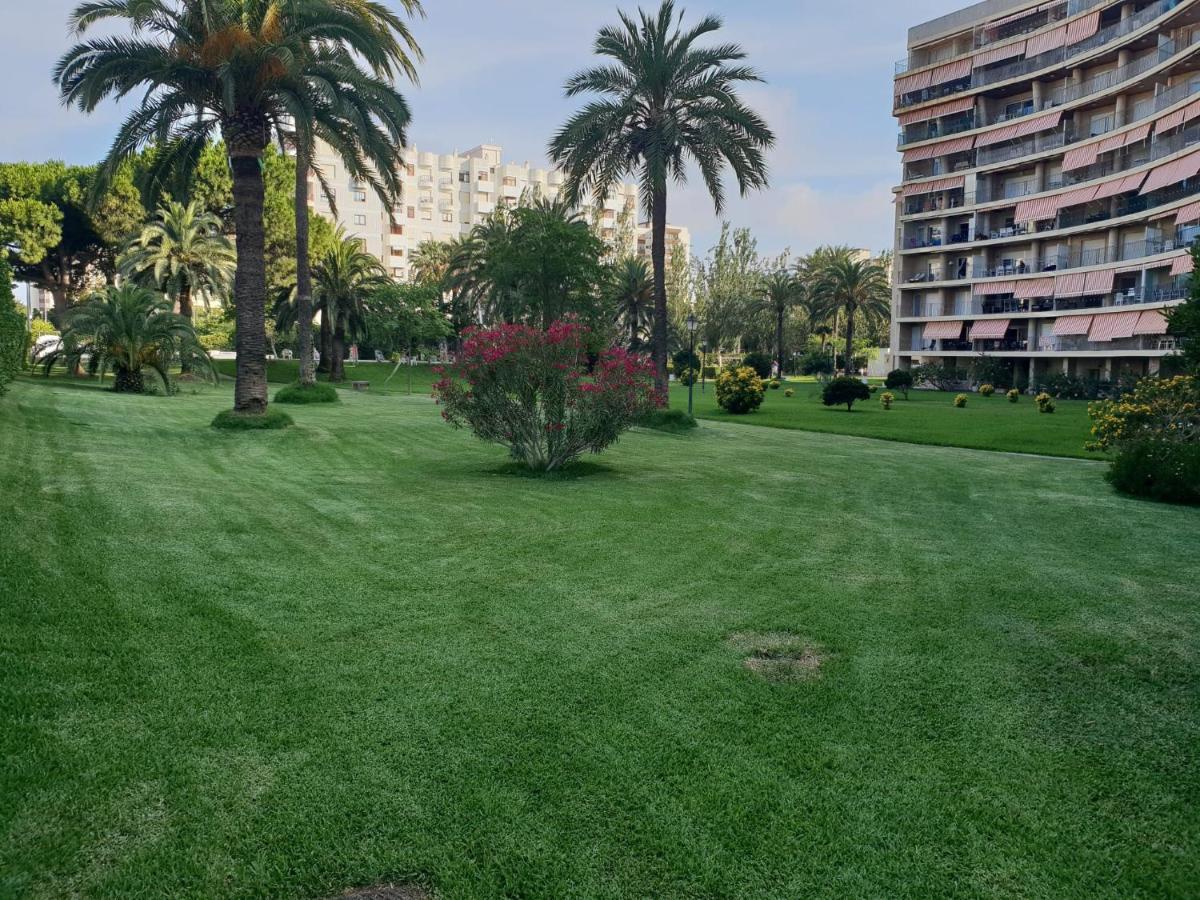 Apartamento Con Piscina Y Zonas Comunes Playa de Gandia Exterior photo